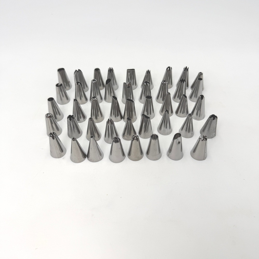 44 Piece Stainless Steel Cake Decorating Piping Tip Set Silver Icing Nozzles